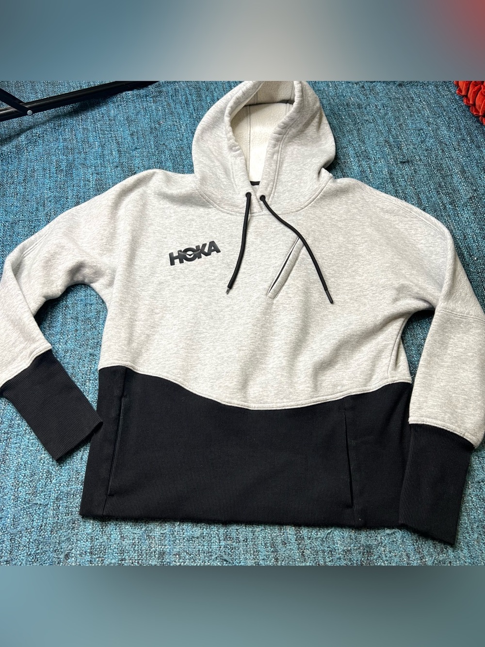 Hoka One One Pullover Running Hoodie Sweatshirt in Gray Black Women's Size Small